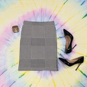 Ann Taylor Houndstooth Pencil Skirt